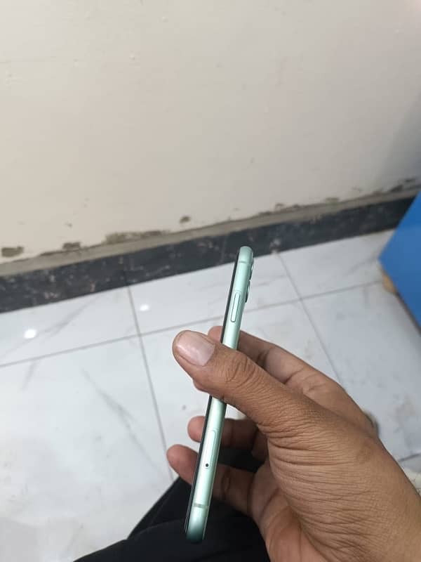 iphone 11 dual phiycal PTA approved 4