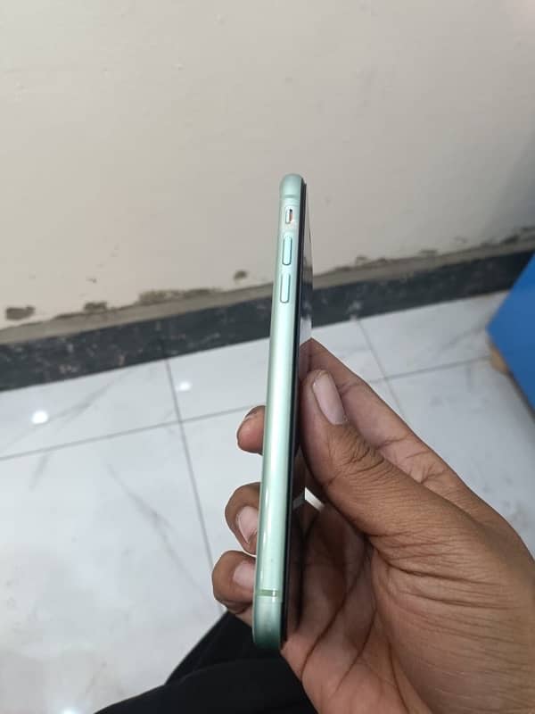 iphone 11 dual phiycal PTA approved 5