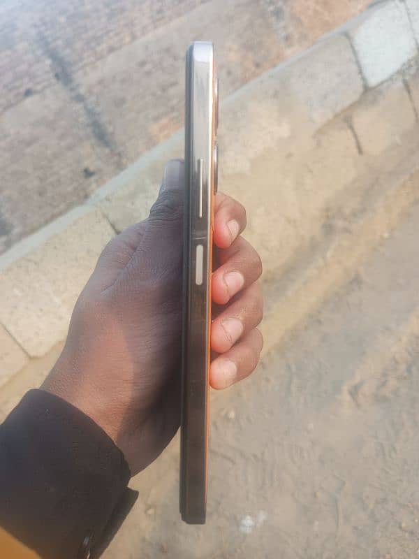 Infinix note 30 5