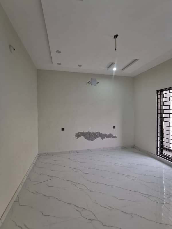 Eden Garden Society Boundary Wall Canal Road 6 Marla House For Rent Double Storey 0