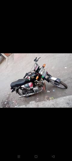 urgent sale 70 cc Honda cd