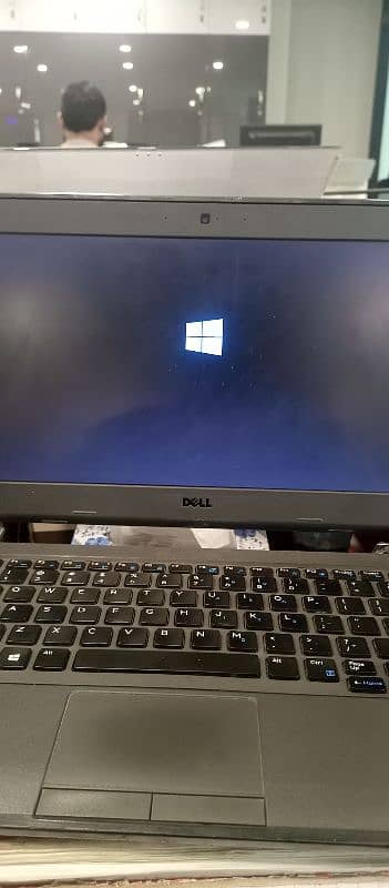 Dell latitude 3340 1