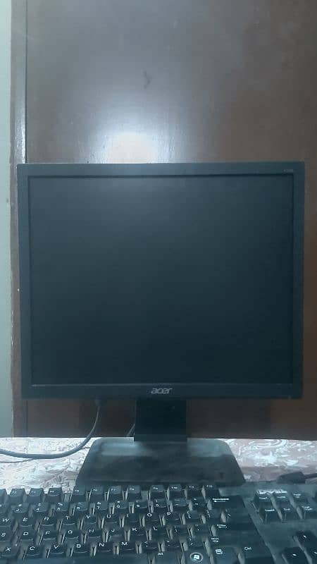 Acer LCD V176 L 0