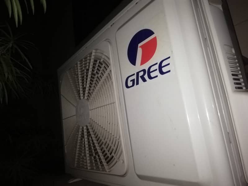 Gree 1 Ton Non inverter Split AC LOMO Series 3