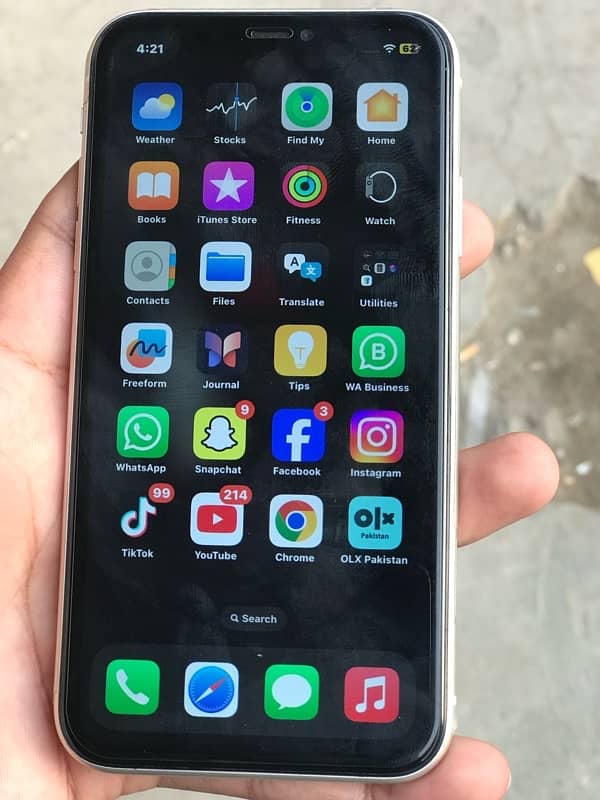 iphone 11 64gb factory unlock all ok 3