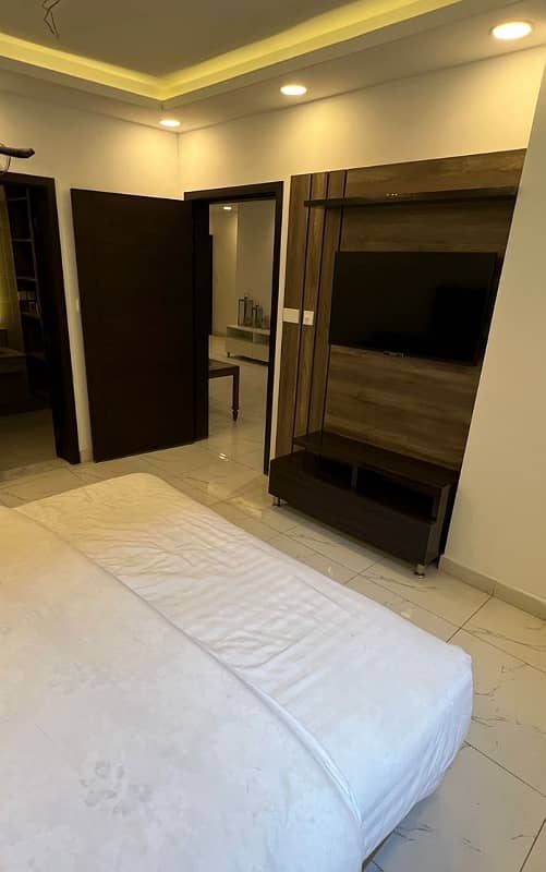 THE GATE 3 Bedroom Size 1550 Square Feet Apartment On Investors Price For Sale 18