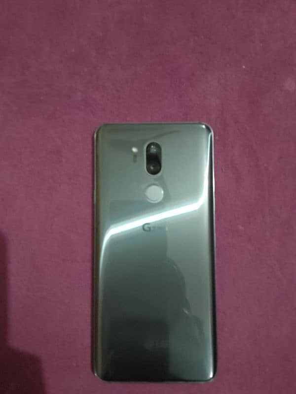 lg g7 thing 7