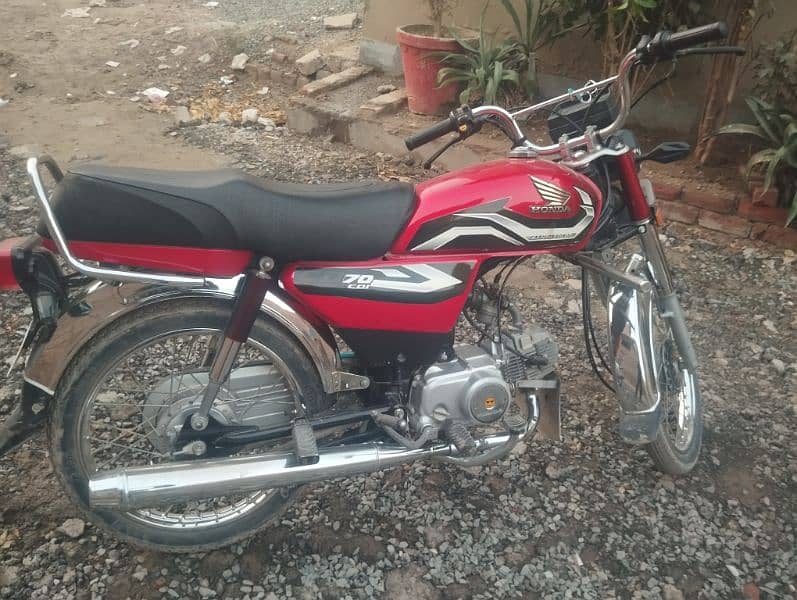 honda cd70 good candtion main 03002615018 3