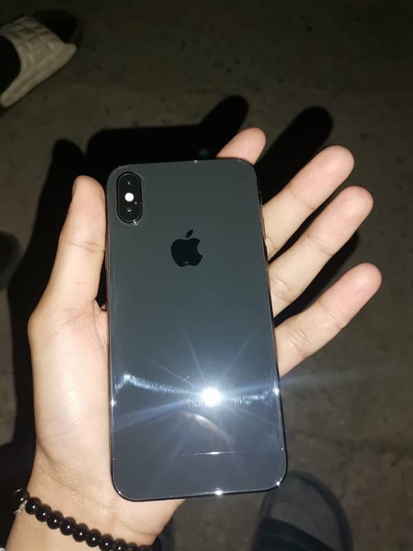 Iphone x 10/10 lush push condition for sale 0