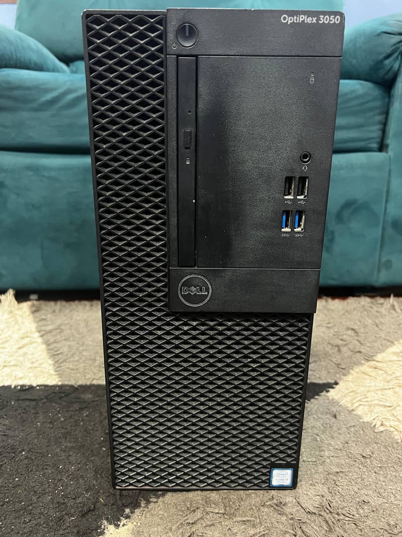 Dell OptiPlex 3050 (7th Gen, 8GB) 1