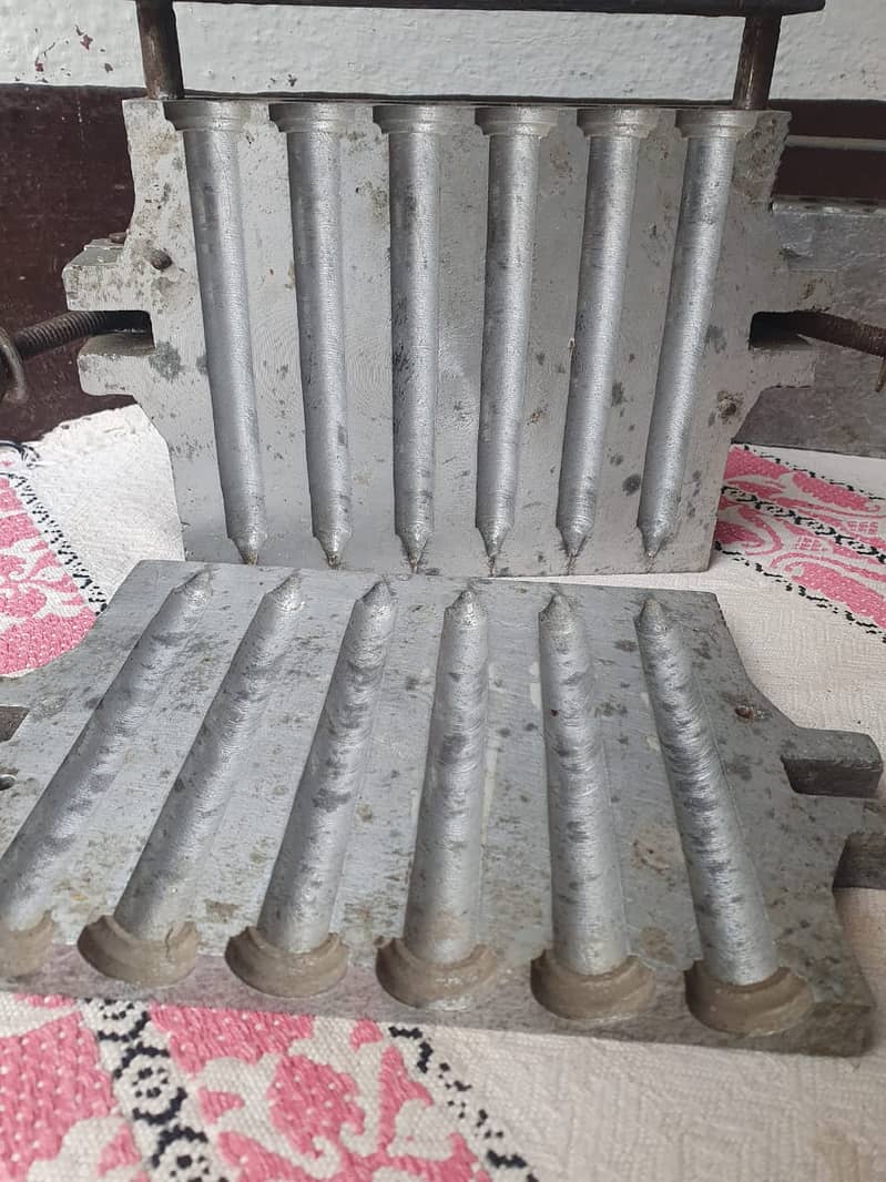 Aluminum Candle Moulds 2