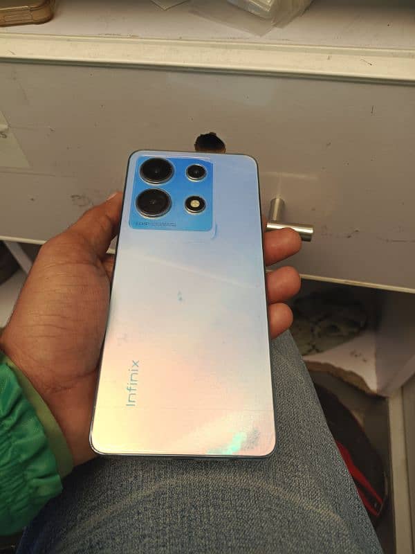 I'm selling my Infinix Note 30 5