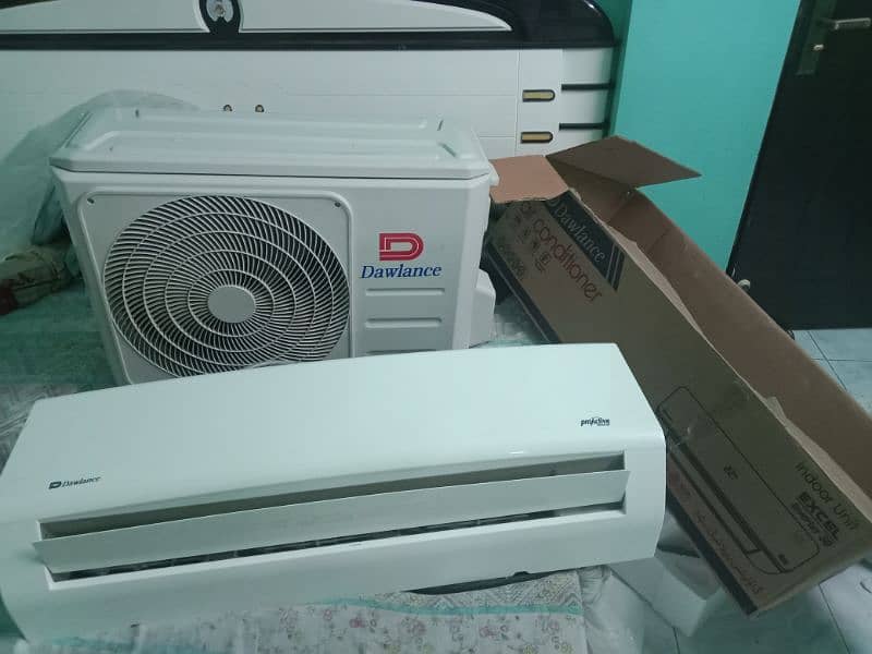 in new condition of air conditioner Dawlance 3