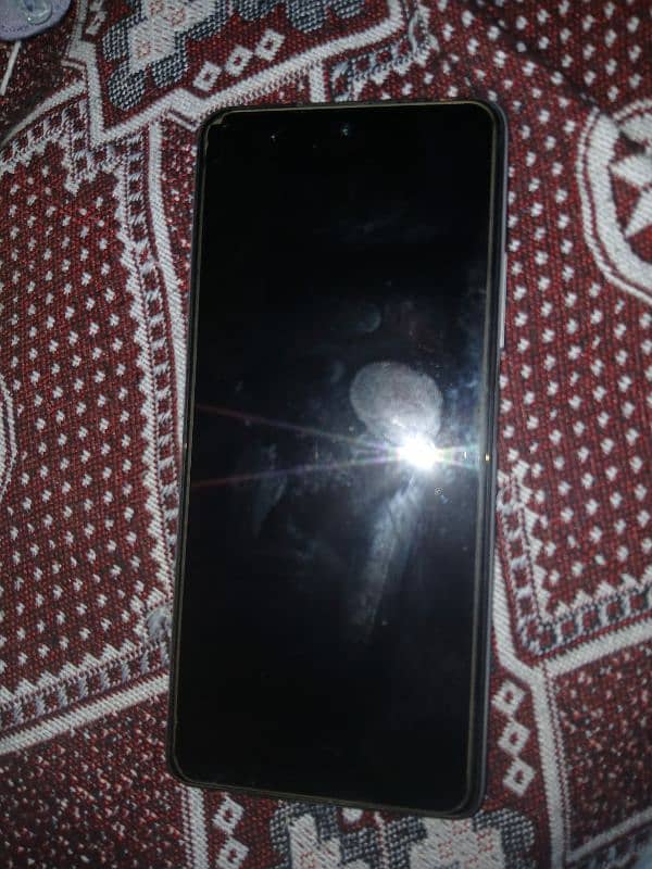 Infinix hot 30  4/128 with box charger  panel change or wifi ni chalta 2