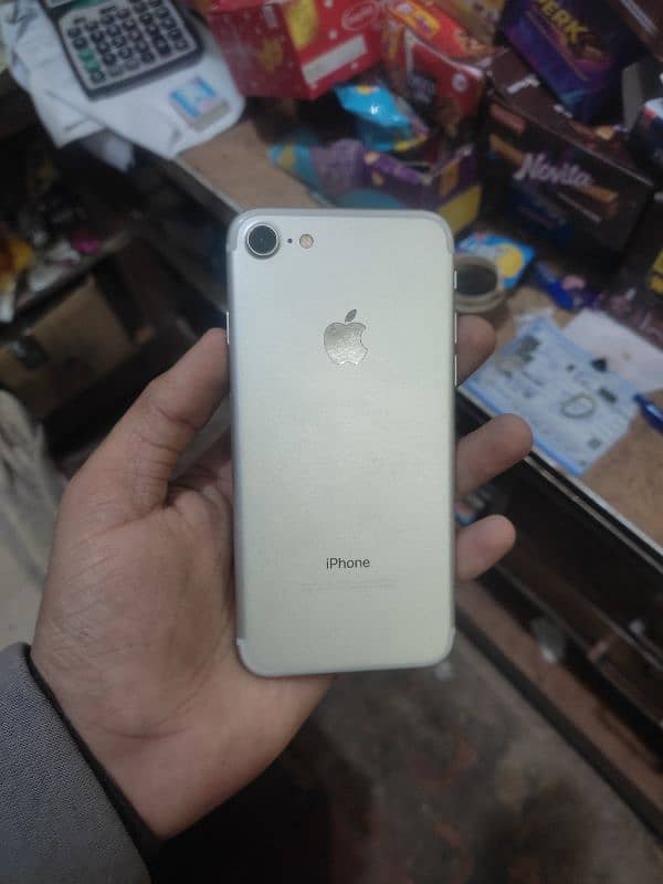 iPhone 7  non pta 3