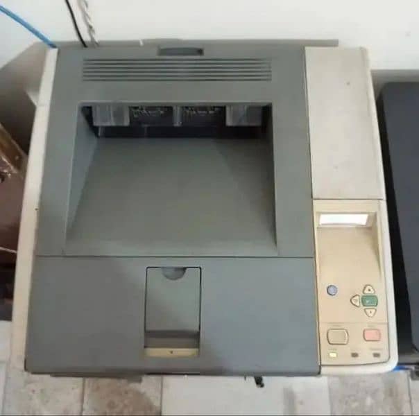 HP LaserJet P3005 0