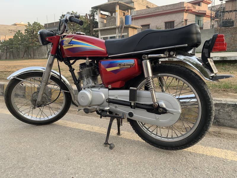 Honda CG 125 2005 6