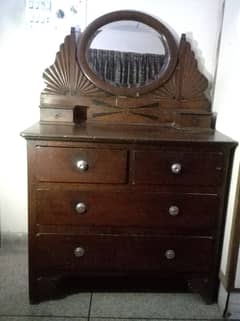 Antique Wooden Dressing Table.