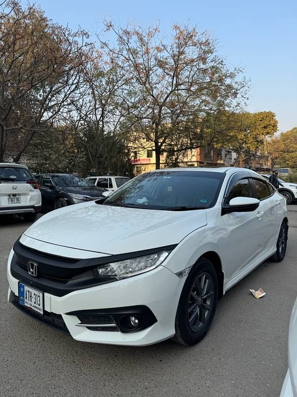 Honda Civic Oriel 2021 10