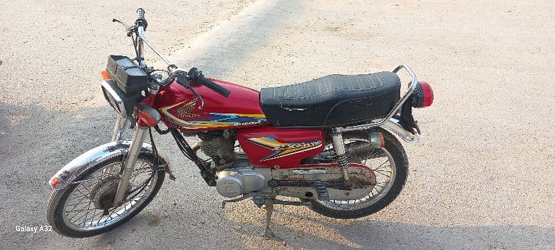 Honda CG-125 2019 0