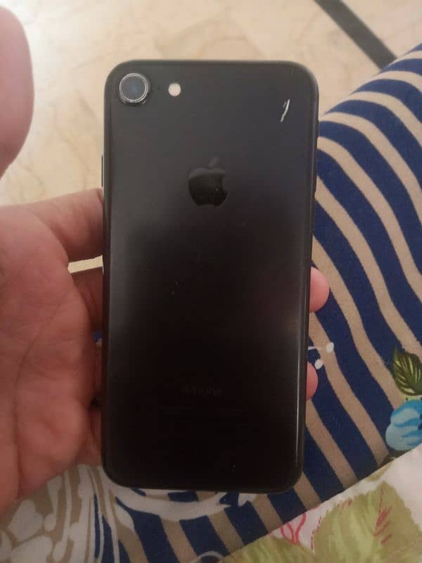 iPhone 7 not PTA 128 Gb 1