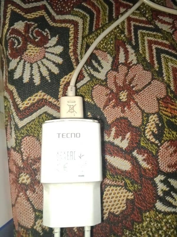 tecno camon 19neo all ok ha box and charger b ha 1