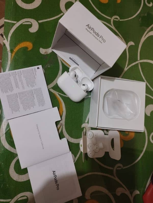 Apple Airpods Pro 2nd Gen 1