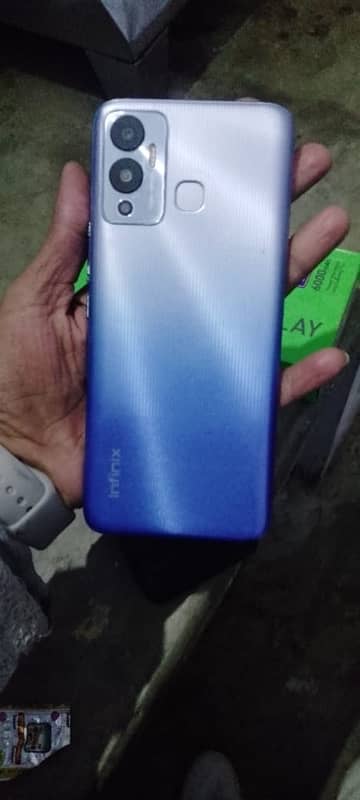 infinix hot 12play 4/64 1