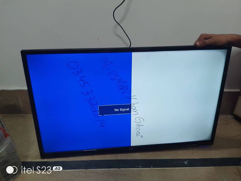 32 inch LCD half secreen fault 1