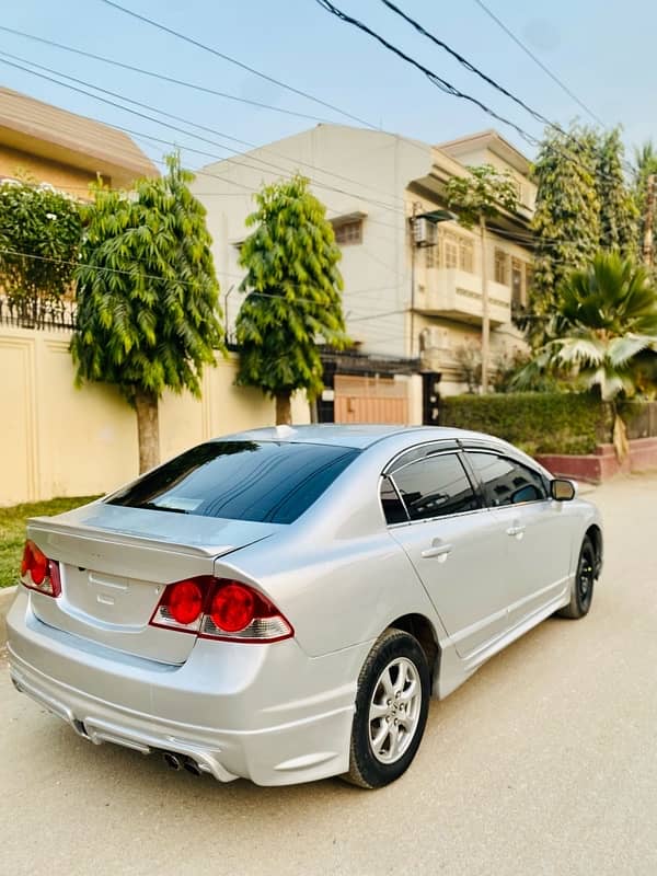 Honda Civic VTi Rebron 2011 Model manual 7