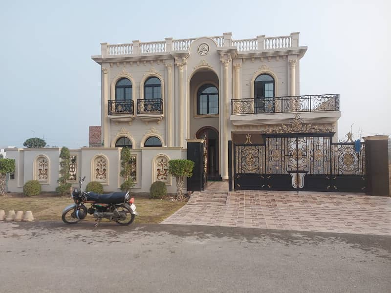 BRAND NEW SPANISH 01 KANAL EXTRA LUXURY BUNGALOW AVAILABLE FOR RENT AT VERY HOT LOCATION OF DHA PHASE 08 0