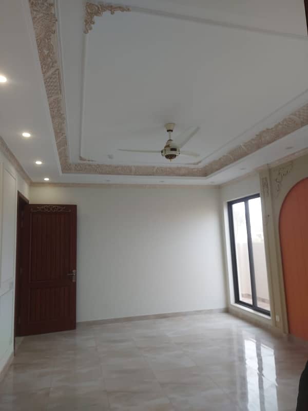 BRAND NEW SPANISH 01 KANAL EXTRA LUXURY BUNGALOW AVAILABLE FOR RENT AT VERY HOT LOCATION OF DHA PHASE 08 6