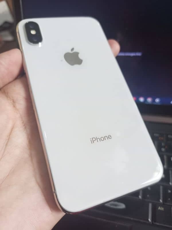 IPhone X 9/10 Condition 8