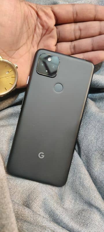 pixel 4a5g in excellent condition with complete box 4