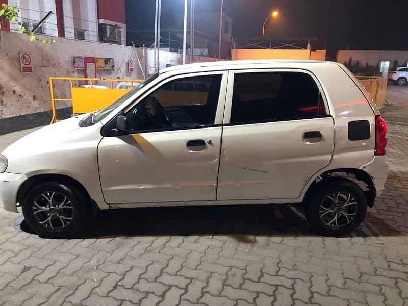 Suzuki Alto 2010 4