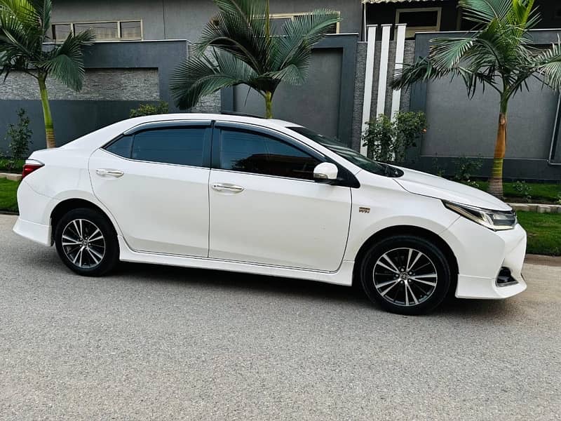 Toyota Altis Grande 2021 3