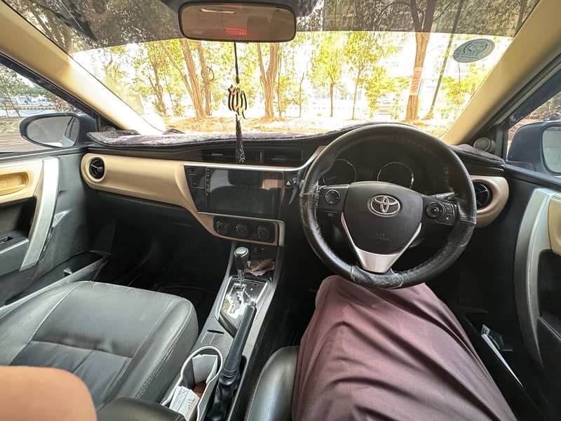 Toyota Corolla Altis 2018 6