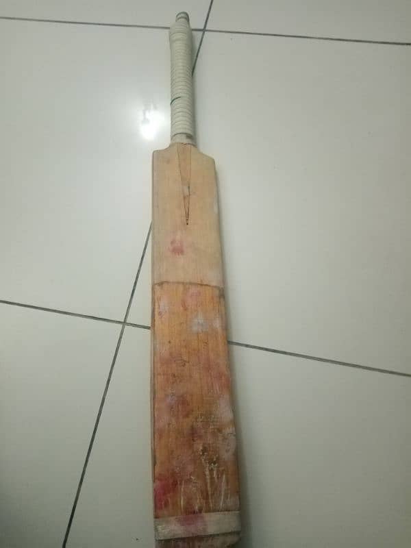 english willow 8 grains bat 4