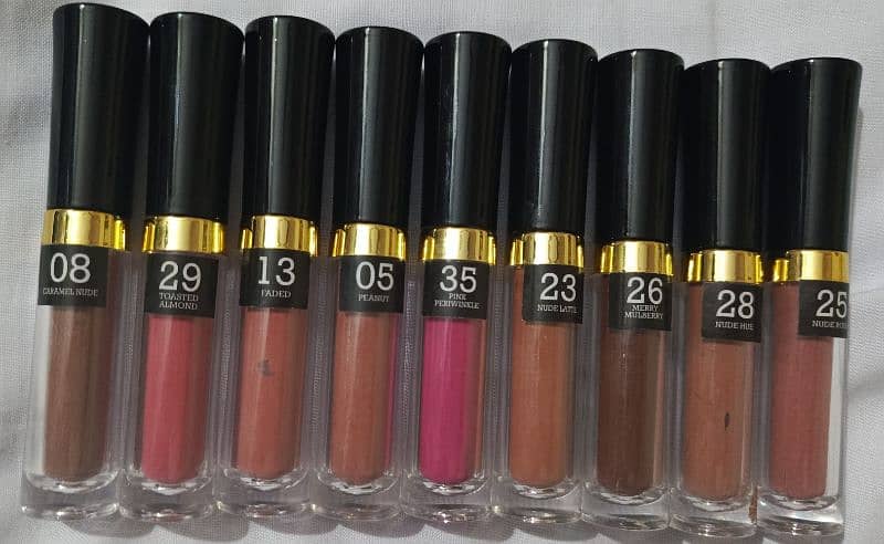 matt lipglosses set of 9 contact # 0335-5431184 each gloss is of Rs700 2