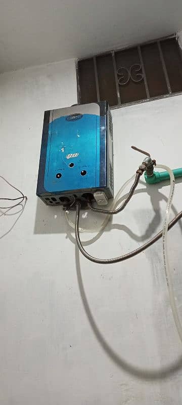 canon instant geyser for sale 0