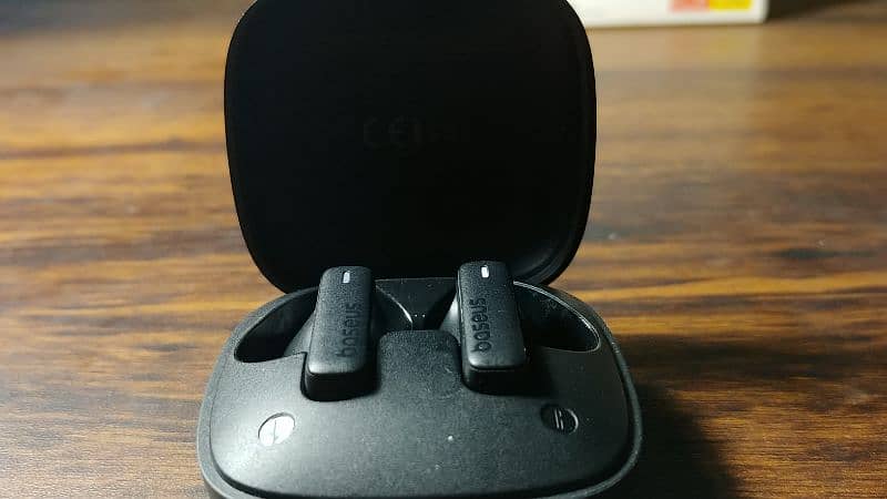 Baseus Earbuds with box 1