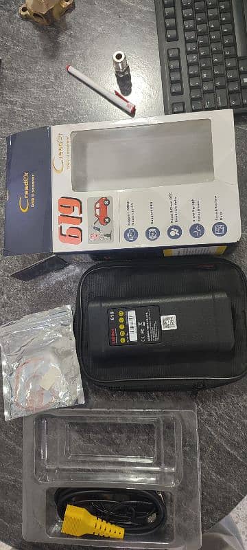 C READER OBD II SCANNER for Hybrid Vehicles 1