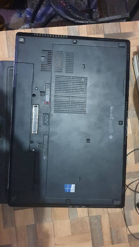 urgently sell, Hp Elitebook 8570w 1