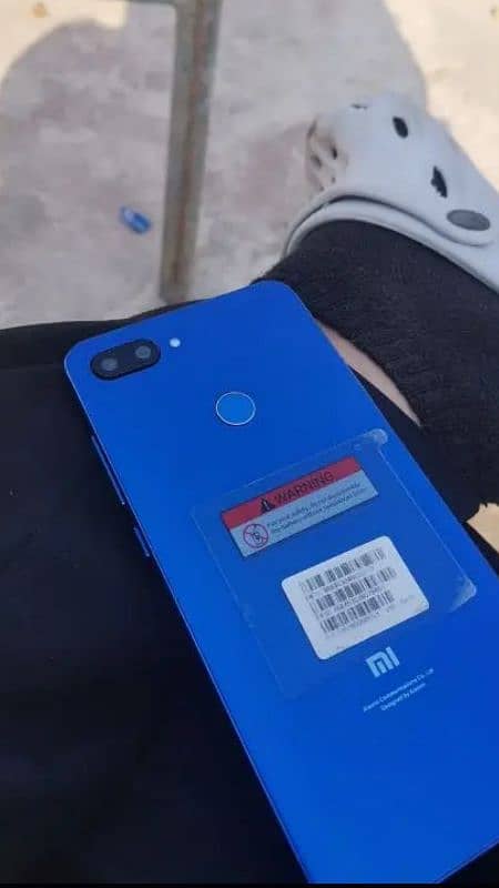 xiaomi mi 8 lite urgent sale 2