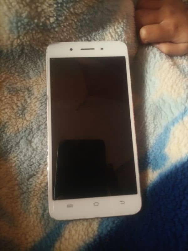 vivo y55a 4 GB 64 GB best for hotspot good battery 5