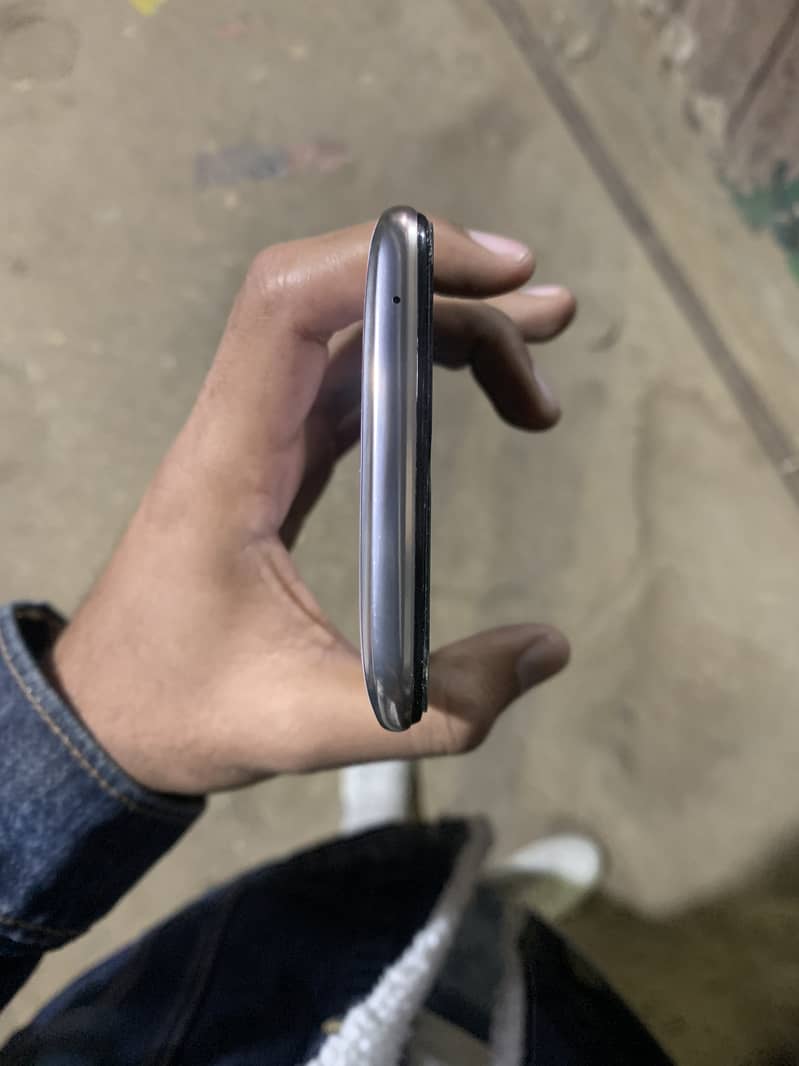 OPPO Reno 3