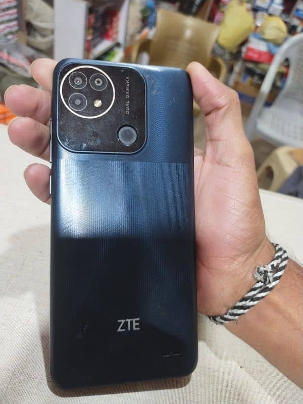 ZTE A53 pro 4/64 3