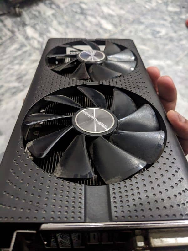 sapphire nitro pulse Rx 580 8gb 256 bit 6