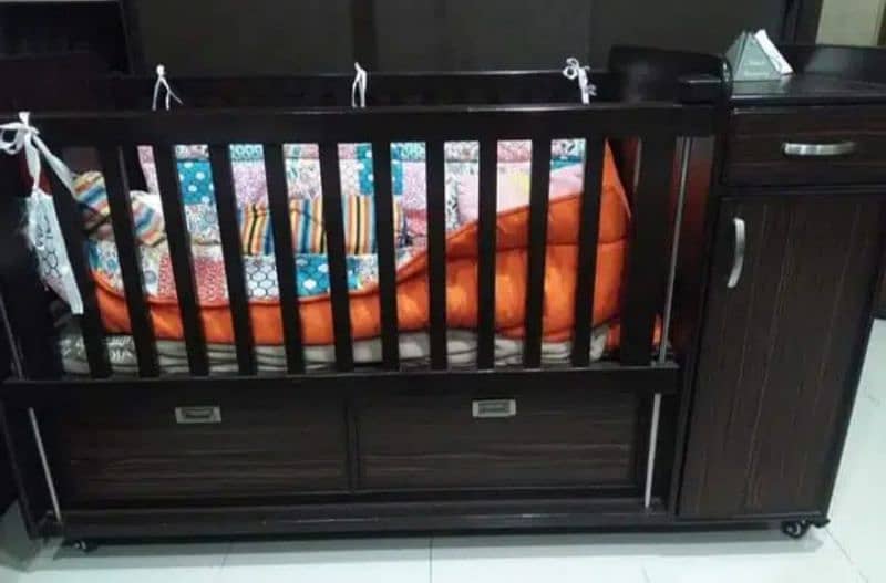 wooden kids cot of large size 1