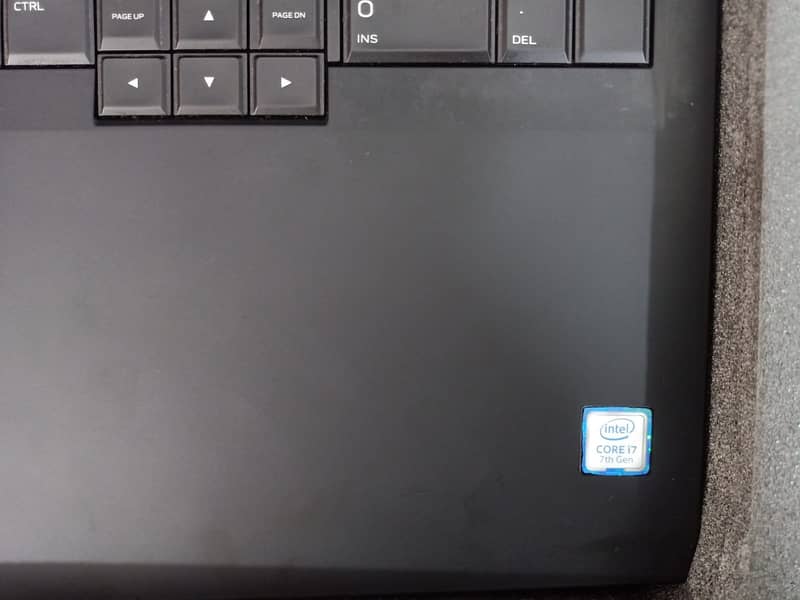 ALIENWARE  MODEL 17 R4 2